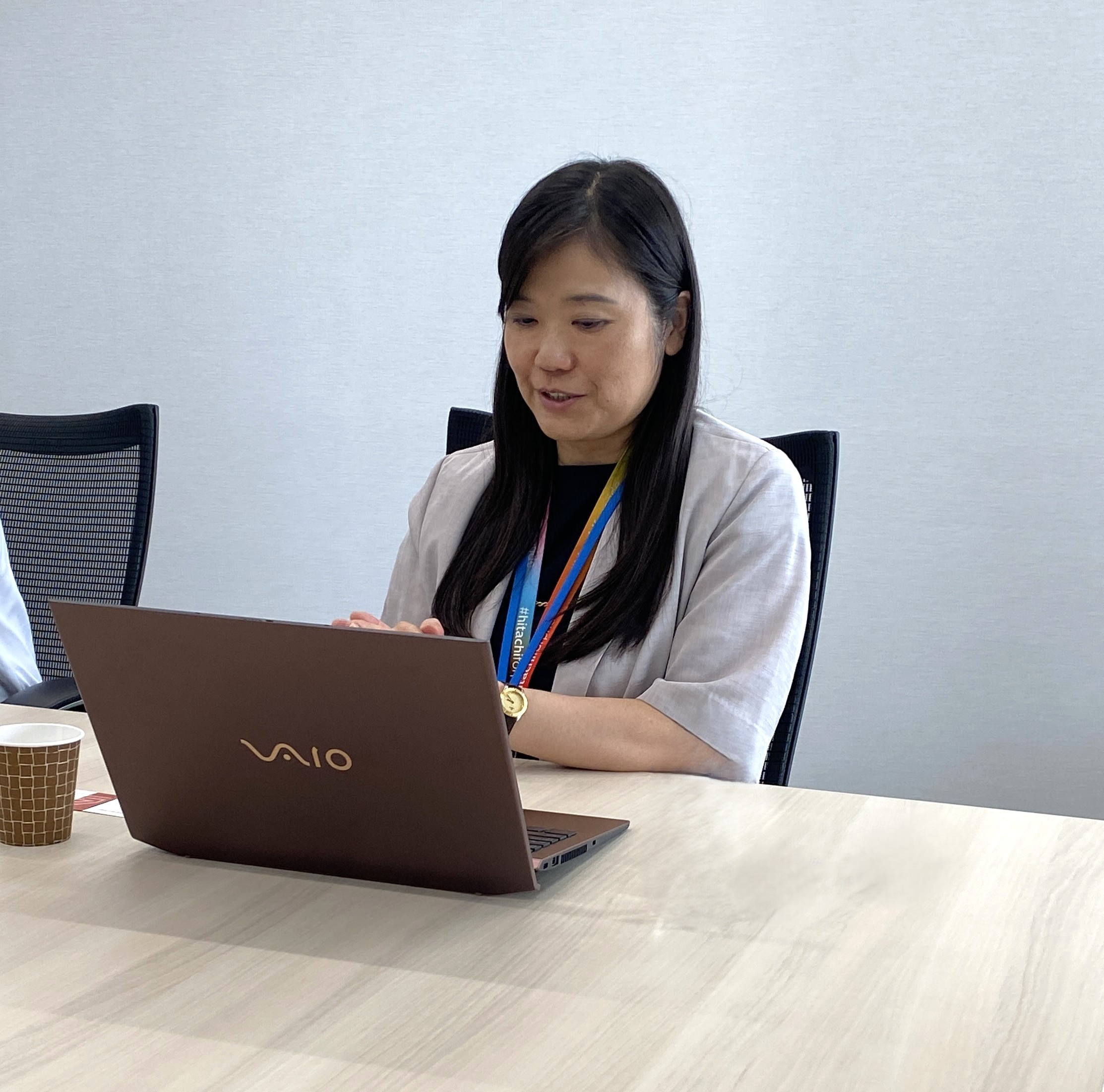 株式会社日立製作所 鵜戸様 インタビュー風景
